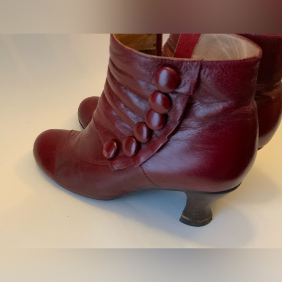 MIZ MOOZ Elegant Burgundy Ankle Boots - Picture 6 of 12